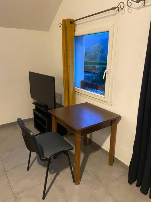 Appartement Familial A 크롯 외부 사진
